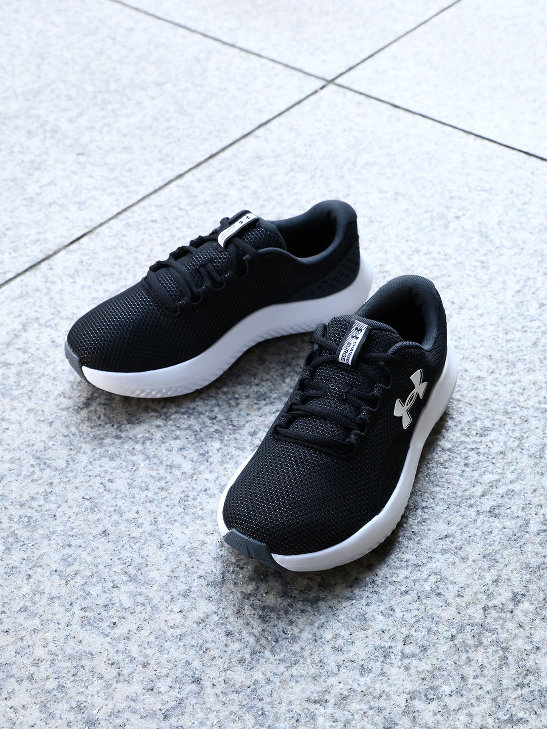 UAチャージド サージ4 エクストラワイド 9