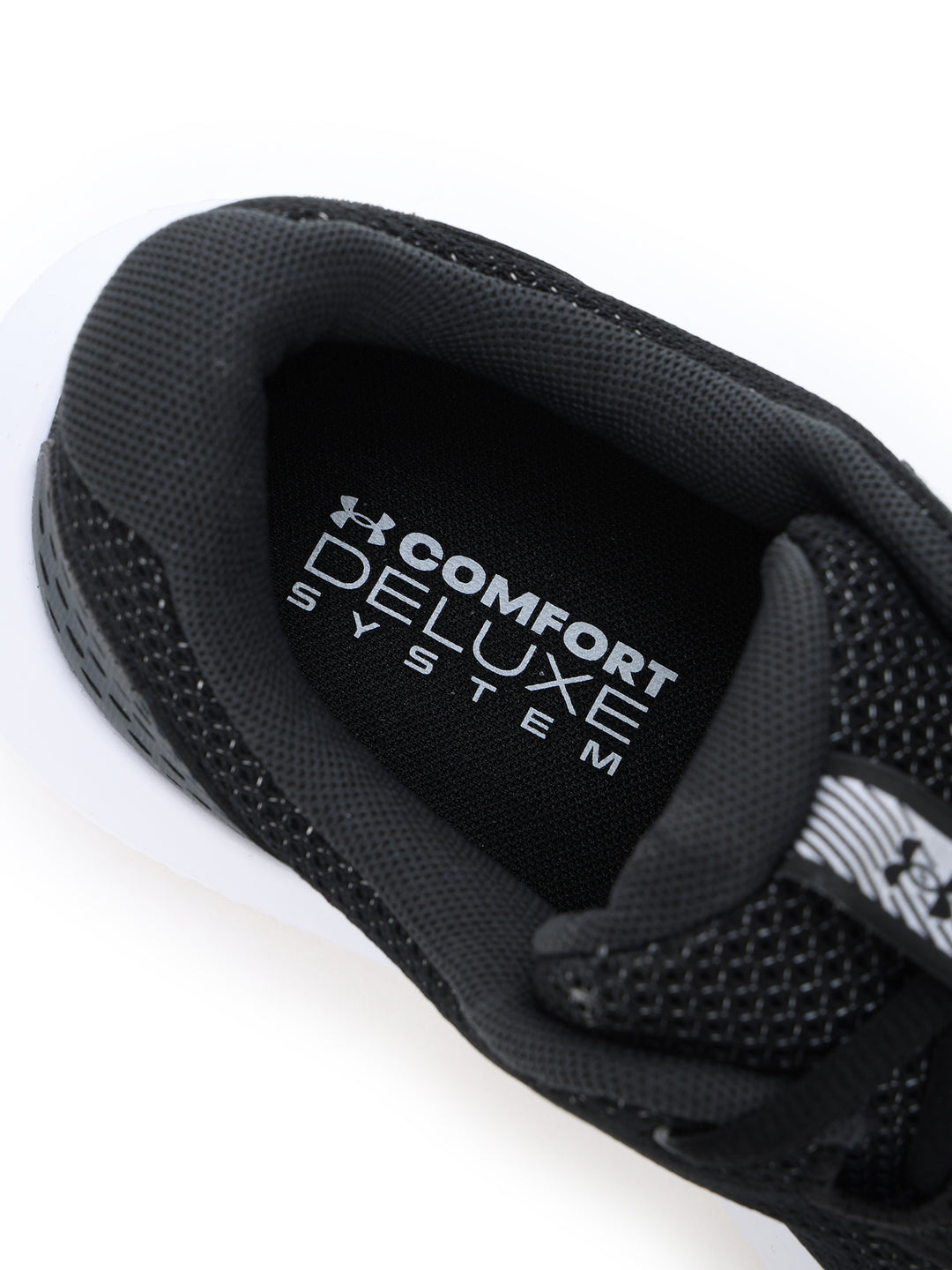 UAチャージド サージ4 エクストラワイド 7