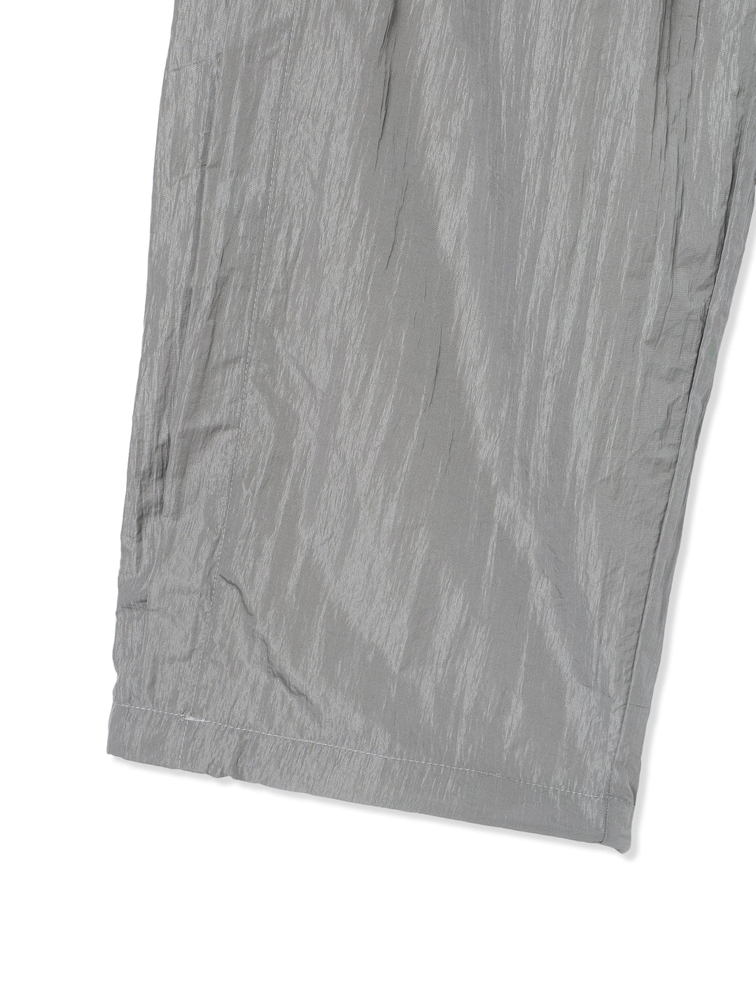 シャイニーナイロンパンツ 3