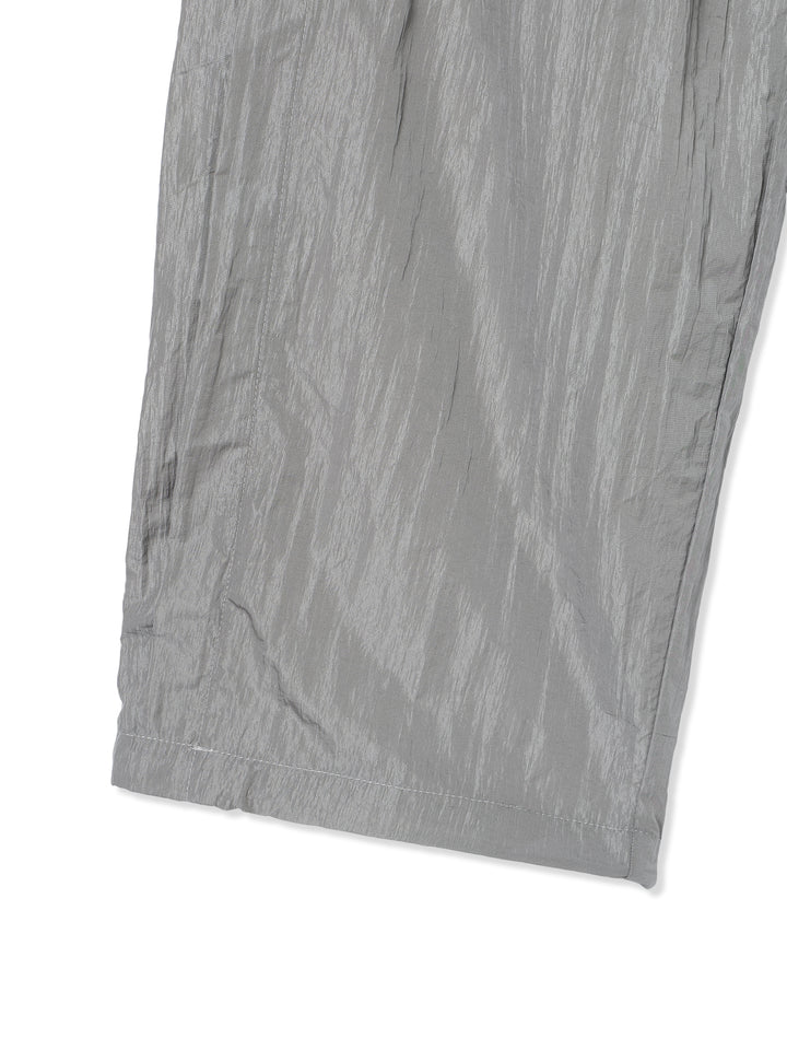 シャイニーナイロンパンツ 3