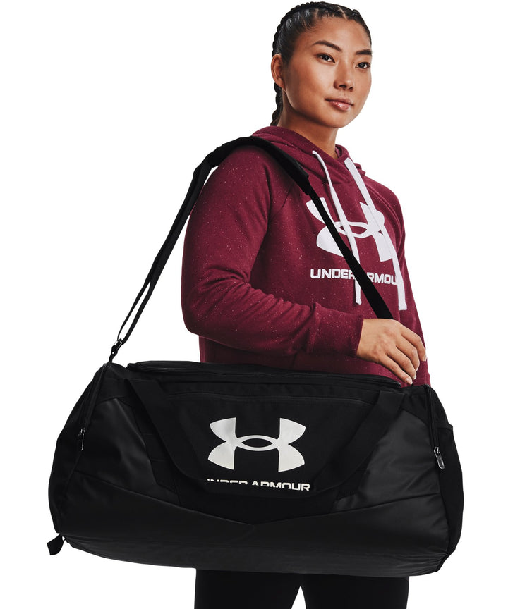 UA アンディナイアブル 5.0 ダッフルバッグ M