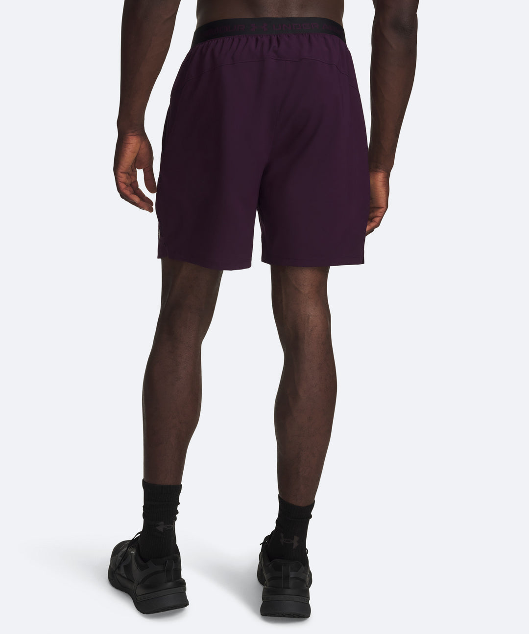 UA バニッシュ ウーブン ショーツ 2.0