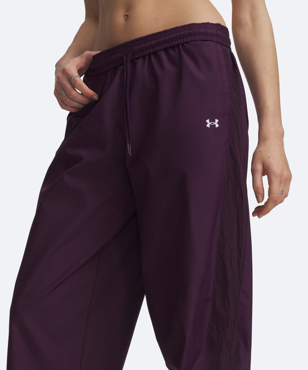UA アイコン ウーブン パンツ【レディース】