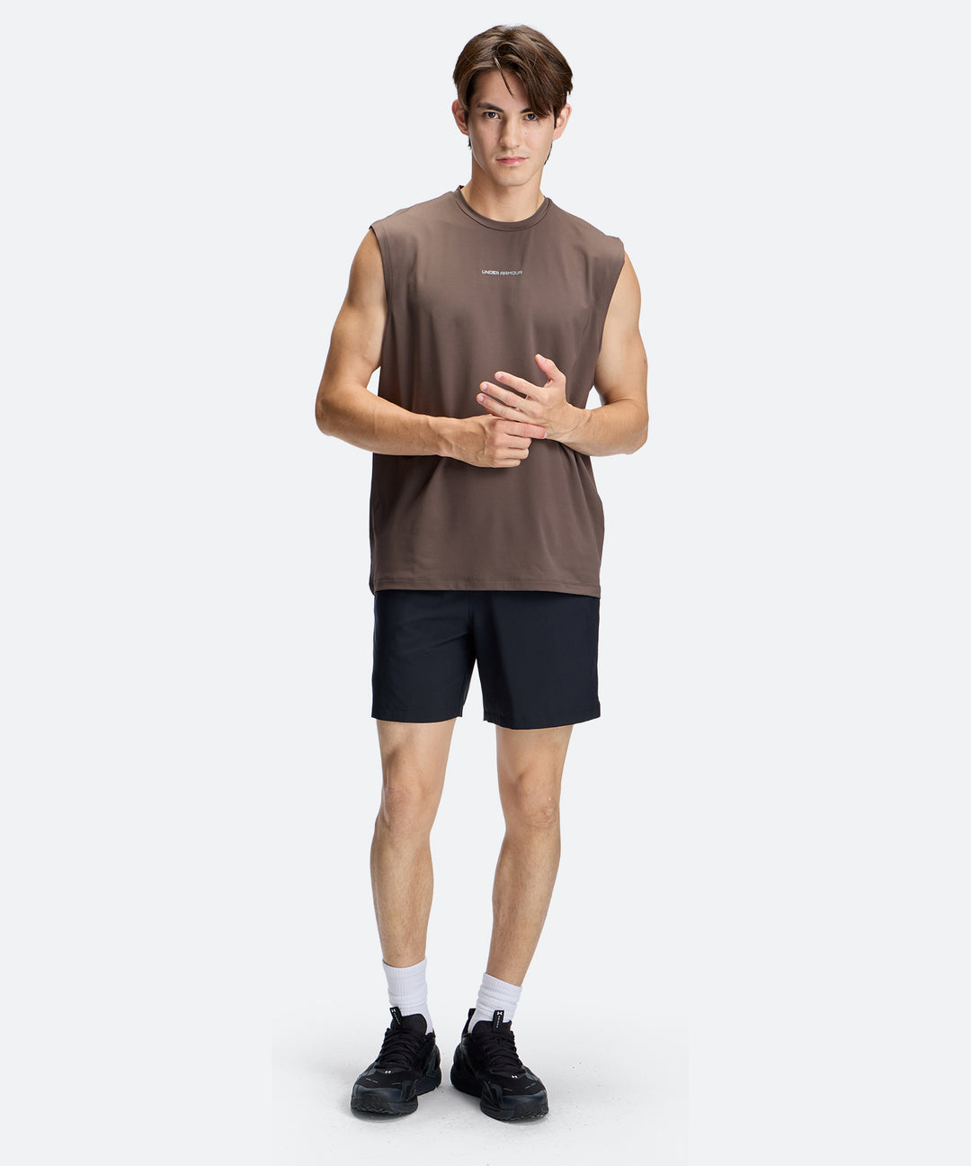 UA ストレッチ グラフィック スリーブレスシャツ